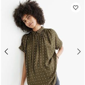 Popover shirt in dot grid